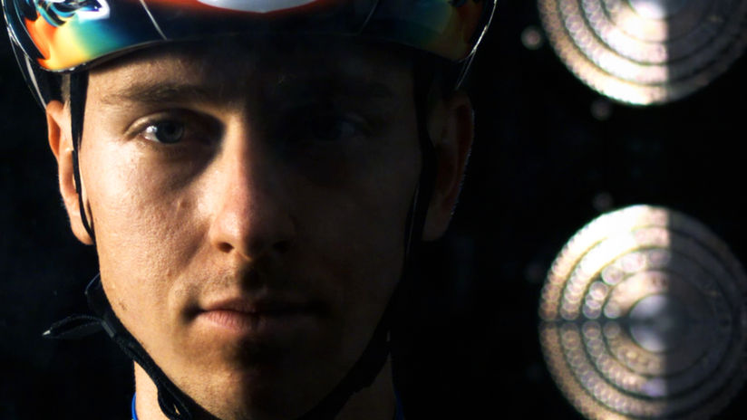 Helmetverse G42 x UAE Team Emirates